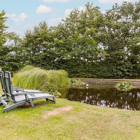 Farmhouse Oasis With Garden, Pond And Idyllic Surroundings Villa Beernem Eksteriør billede