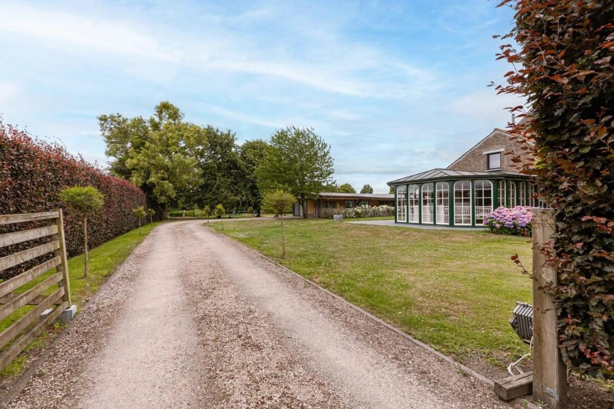 Farmhouse Oasis With Garden, Pond And Idyllic Surroundings Villa Beernem Eksteriør billede